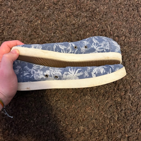 womens toms 9.5 - Picture 4 of 5